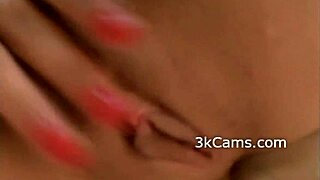 slender slut skylee rubbing herself and sucking cock