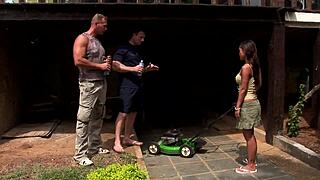 Threesome with queen jade sin