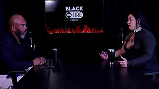 Feeling Excited With The Masseur Charging Per Hour For Blowjobs Or Rides