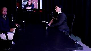 Feeling Excited With The Masseur Charging Per Hour For Blowjobs Or Rides