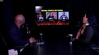 Feeling Excited With The Masseur Charging Per Hour For Blowjobs Or Rides