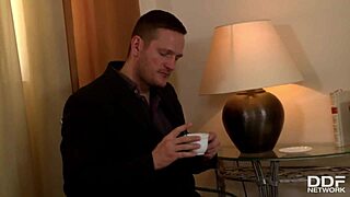 Bedtime Hardcore Fuck with Horny Curvy Big Tits Pornstar Shione Cooper