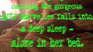 Mature blonde cougar pornstar masturbates using alien inflatable balloon for intense female ejaculation.