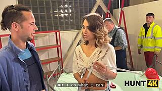 hunt4k slutty worker doesnt mind to fuck her boss in front of her bf