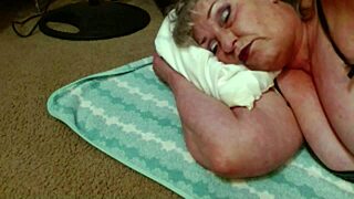 dawnskye1962 roleplays burglar facials with cum on face in update 126