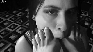 Svetlanna Seduces Ravena with Toes