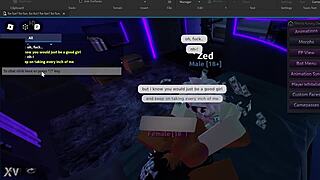 Giving a submissive roblox slut backshots until she finishes 😏