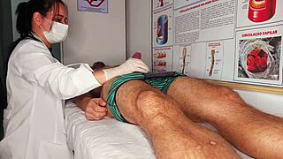 Tive uma ereção na frente da enfermeira