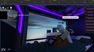 Giving a submissive roblox slut backshots until she finishes 😏