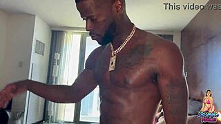 Slamming Milf Pussy, Sucking Toes, Making Her Scream