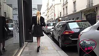 naomie, the young tease who loves seducing