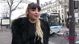 naomie, the young tease who loves seducing