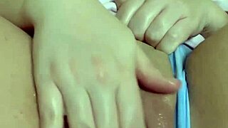 In Riyadh, the BBW sexy step sister masturbates with banana, oil, and cream in kinky food fetish session