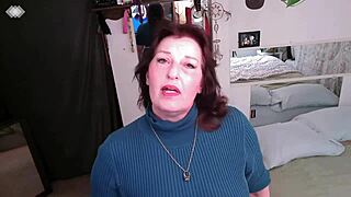 Ms. Skye demonstrates sex?