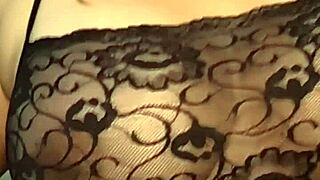 milf culona latina shaking ass