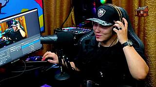 Geisy DK talks how delicious it was giving her ass to big bambu slutty and tasty - pápum in the shack - she commands.