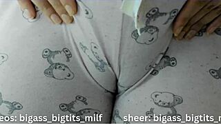 Colombian BBW Spreading Juicy Cameltoe Pussy in Pajama Masturbation