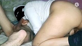 Watch this Arab couple fuck hard until she cums inside her pussy?