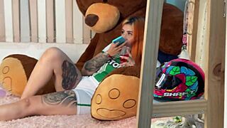 Mi Hermanastro Me Folla Porque No Le Quise Hacer Un Favor-Andrea Pardo-Parte 1