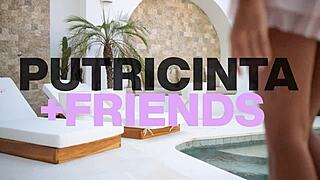 Putri cinta exposing her gorgeous tanned body 😍 so beautiful and horny