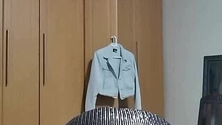 Hot South African Babe Strips Naked, Shows Sexy Body Without Tattoos Or Fake Boobs, Ready To Fuck Teens