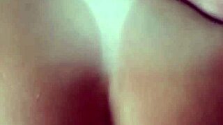 Com Plug No Cuzinho Ninfetinha Loirinha Seduz O Melhor Amigo Do Seu Esposo E Pede Pra Ele Foder Sua Buceta E Depois O Cuzinho At� Encher Ele De Porra