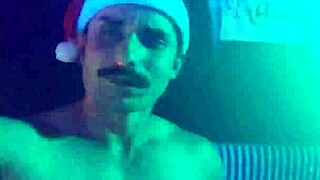 Hot milf and saymon fitness cum hard on red during christmas! 🔥