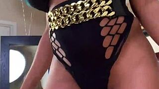 Busty Ebony Twerks While Vibrating Pussy