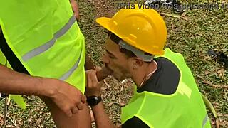 Obra Parada Cu Arrombado Operários Meteram Pesado Em Pleno Dia