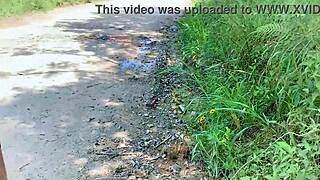 Amateur Anal Assfucking with Big Cock Creampie Cum on Side of Road Despite Honking Cars