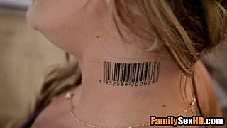 i experiment on stepmom and stepsister to fuck them