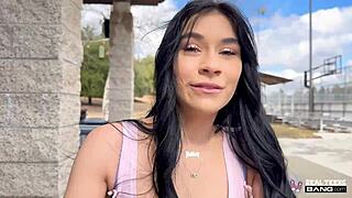 delilah dagger craves that big cock