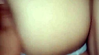 i wake mommy with relaxing music and fill her gently