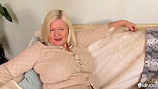 Samantha and Lacey perform solo masturbation