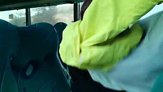 Sexy Latina Gives Her Boyfriend A Super Blowjob On A Public Bus Traveling Between Bogota And Medellin - Bucarasex