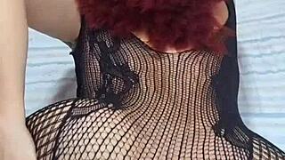 Polla En El Coño Y En La Boca Hermosa Tetona Gimiendo Delicioso Recibiendo En Cuatro Una Enorme Polla Gruesa Contenido Premium