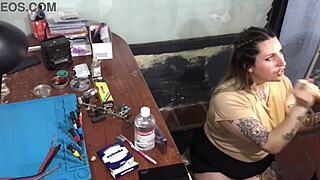 i couldn't pay my technician so i ended up sucking his dick