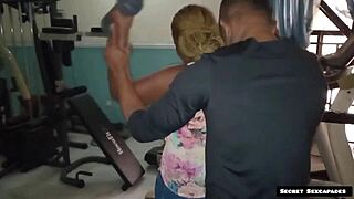 Gym instructor seduced by mature client in workout session