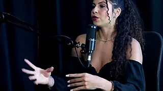 Tiny model shares tips