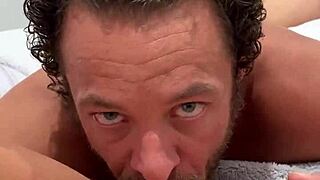 Emma Hix Sucks Brad Newman in Oral Sex