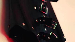 Pretty redhead wipping her own ass until she cums