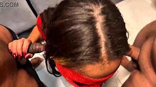 Carnaval Fantasiada de Mario Bros - Wife Gets Fucked in Public Fantasy