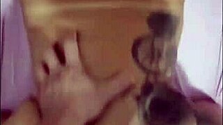 comi o cu da loira gostosa de langerie branca de manh� cedo ela senta de mais