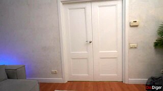 I blindfolded my wife for a threesome with Katty West