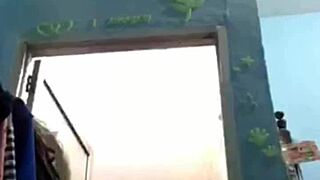 i saw indonesian girl bathing on webcam