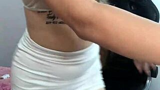 i admire beautiful young latinas with big tits