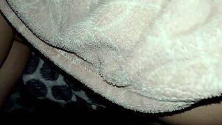 Xxx La Vecina De Mi Mejor Amigo Quiere Jugar Conmigo