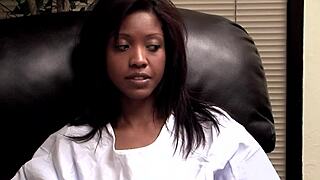 The therapist says tribbing is unprofessional while scissor fucking her patient