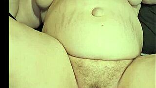 Milf Uses Feet to Fuck Deep Into Pussy Walls