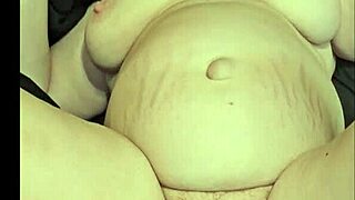 Milf Uses Feet to Fuck Deep Into Pussy Walls